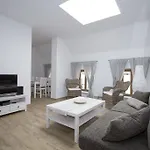شقة Eule *